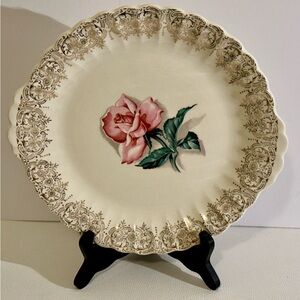 American Limoges Le Fleur Rouge 10” Plate • 22K Gold Trim • Vintage Floral USA